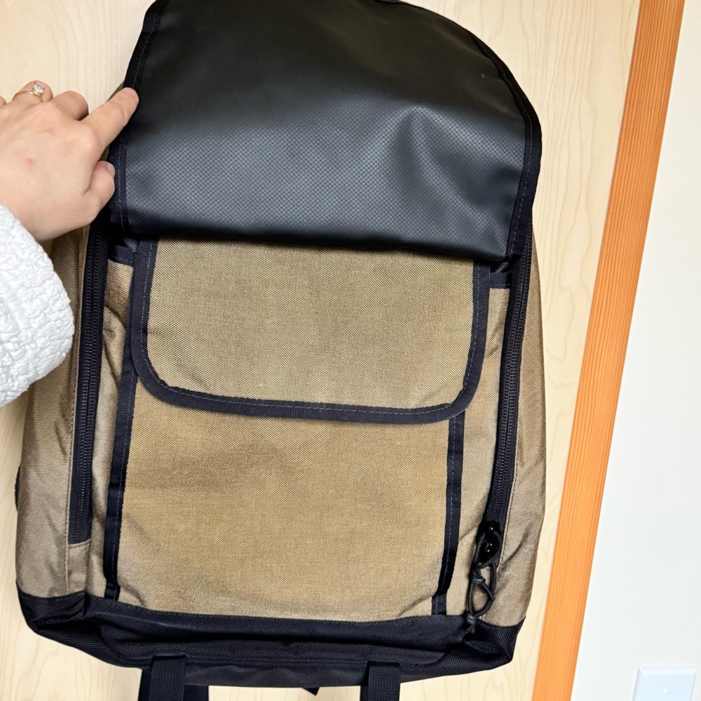 Chrome backpack - image 4